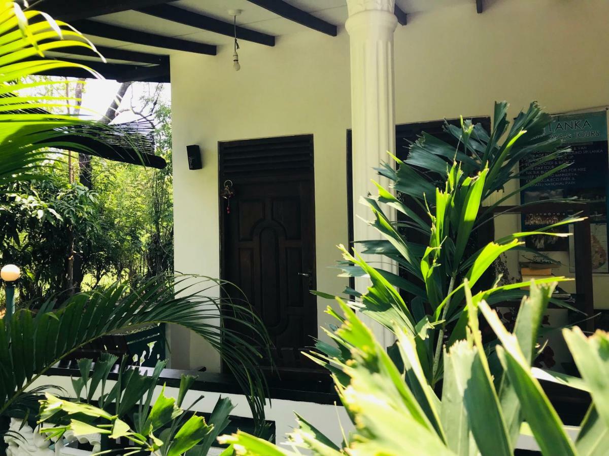 Sigiri Saman Home Stay Sigiriya Exterior foto